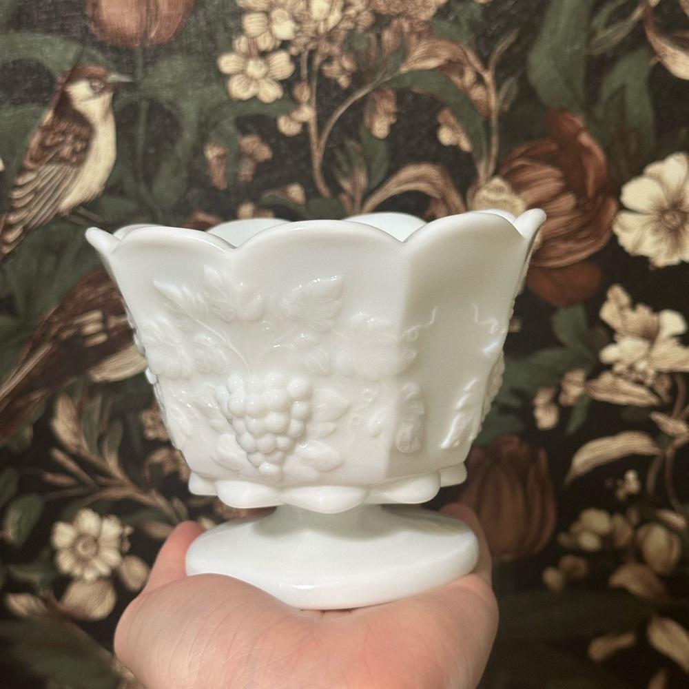 Westmoreland Milk Glass Paneled Grape 3 3/4" Footed Mayo